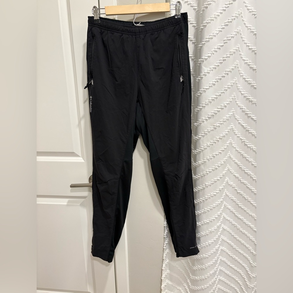 Columbia Men's Black Joggers